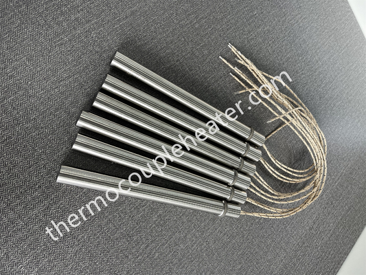 Patronenheizung in Elektro-Patronenheizung mit Flanschplatte und Metallgitter